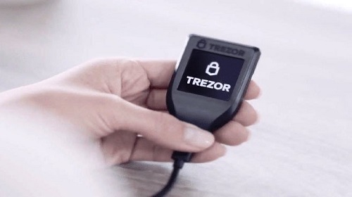 کیف پول ترزور Trezor Model T